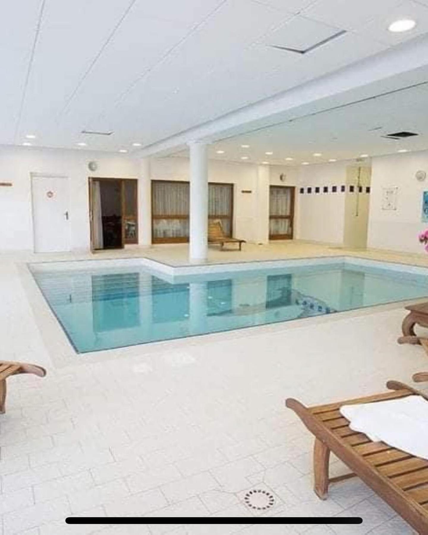 Appartement 4 Personnes Avec Piscine Interieure Puy-Saint-Vincent Kültér fotó