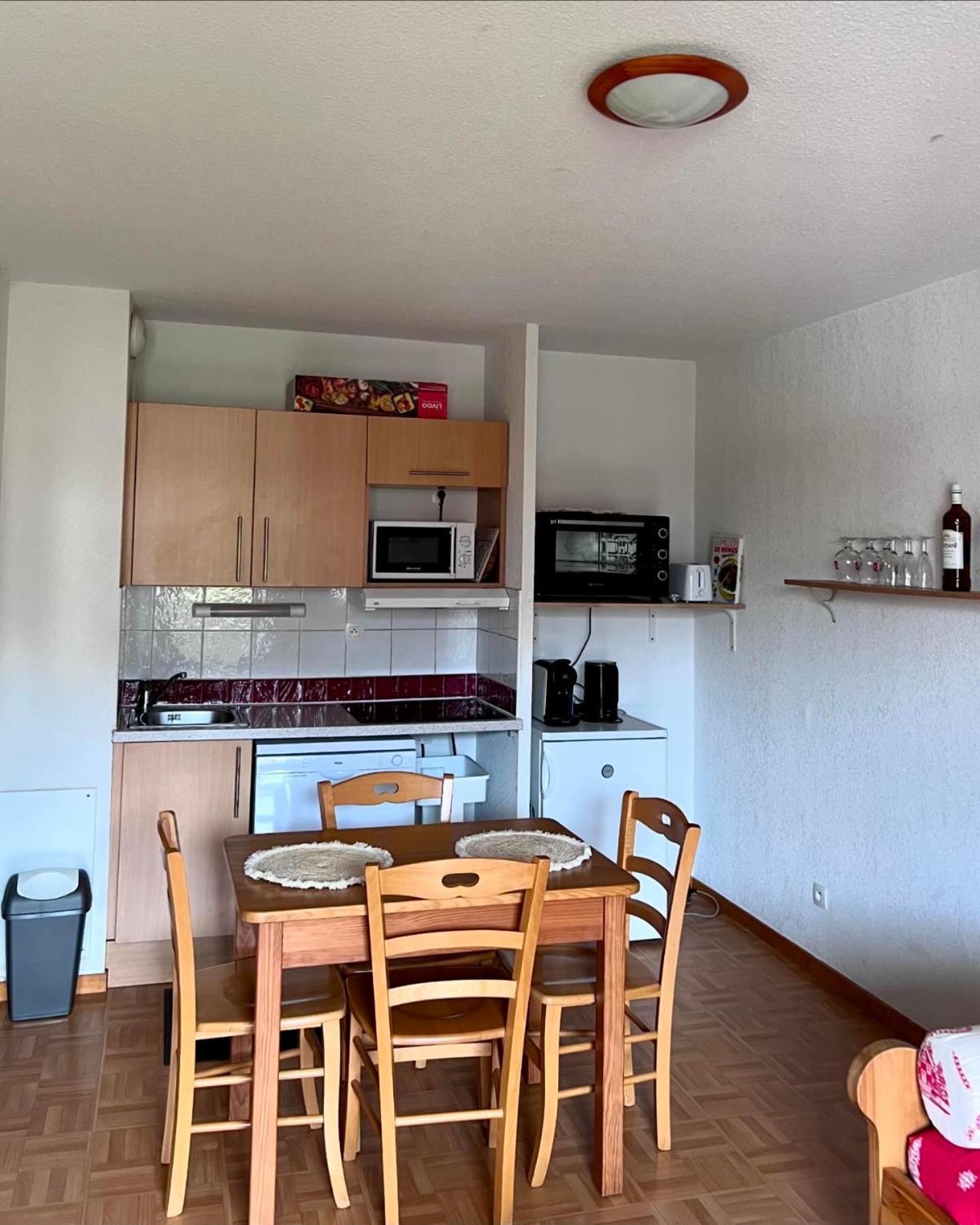 Appartement 4 Personnes Avec Piscine Interieure Puy-Saint-Vincent Kültér fotó